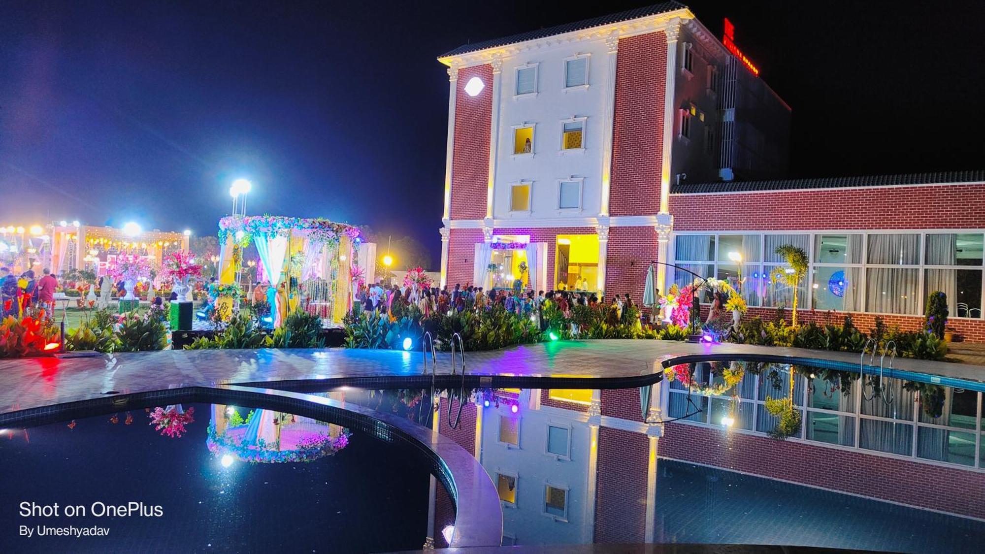 The Kamoda Resort Ambikapur Luaran gambar